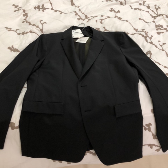 Jacket - Picture 1 of 6